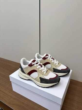 CELINE RUNNER 思琳CR-03运动鞋 购入原版1比1开发鞋舌和鞋后帮饰有CELINE标志运动鞋侧面凹印 CR-03字样鞋后帮和侧面压印CELINE标 - 点击图像关闭