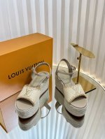 Lv 路易威登 25春夏新款 顶级版本原版一致 专柜主打最新款 Lv X Tm村上隆联名款麻绳坡跟凉鞋 硬货上新 代购级别 高级感十足 国内外博主刷爆的一款 复