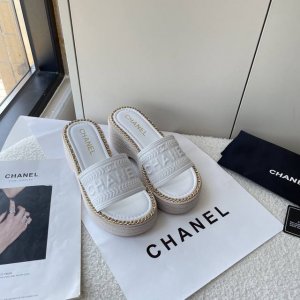 橙子出厂价p chanel 香奈儿 春夏新款 金属链条针织厚底拖鞋 休闲凉拖 码数 35-41