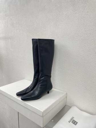 猫跟 高靴 Totême 法式浪漫 极简深口女鞋 深蓝色牛皮 北欧简约设计 轻奢品牌 面料选用头层牛皮牛皮高端 舒适 内里选用牛皮内里 搭配弹力橡筋 简约设计 - 点击图像关闭