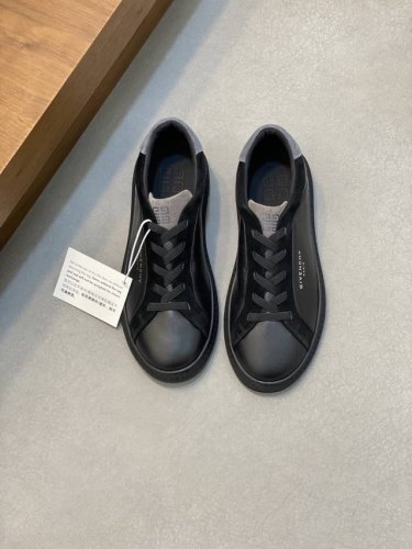 GIVENCHY 纪梵希 -高端品质 原单-鞋面；纳帕小牛皮、反绒小牛皮、鞋身丝印品牌logo-内里：水染牛皮-大底：超轻TPR 橡胶; 成型大底-超高品控 做