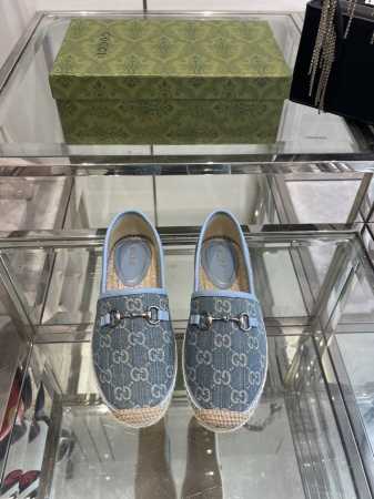 Gucci 25Ss新款 马衔扣女士新款渔夫鞋 这款鞋采用米色和深棕色Gg帆布制 成整双鞋子采购Zp开发打造 全部定制材料 独家开模大底 细节全部对版出货 连包 - 点击图像关闭