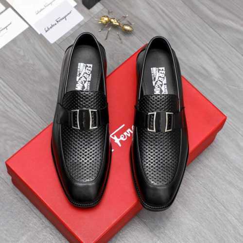 商品商标：Ferragamo 菲拉格慕 正装鞋 套脚鞋 正码码数: 38-45 商品材料：精选 头层牛皮鞋面 牛皮内里原版大底