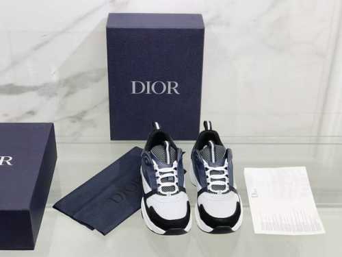 情侣款、Dior 迪奥 官网最新发布1:1刻复鞋身采用透气布羊京皮面拼接，羊皮鞋垫 ，完美造型顶级品质TR发泡大底超轻耐磨， Size：女35-40男39-46