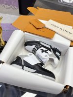 工厂p价p： 顶级版本L V新款魔术贴 情侣款 男鞋 Lv 路易威登L家 Trainer 25开春 新款 休闲 运动鞋 滑板鞋 Lv Trainer 运动鞋的灵