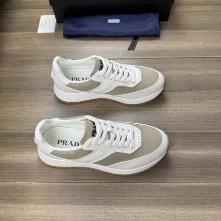 Prada 普拉达 -高端品质 原单 -鞋面：纳帕小牛皮、鞋身品牌帆布、鞋舌注塑品牌logo -内里：水染牛皮 -大底：超轻tpu发泡; 双色成型大底 -超高品 - 点击图像关闭
