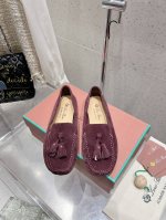出厂 Loro Piana* Lp诺悠翩雅新款流苏豆豆鞋一脚蹬乐福鞋 简约时尚 脚感超级舒适 一天可以暴走两万步的鞋子 超级百搭款！ 鞋面采用独特针织面料制作工
