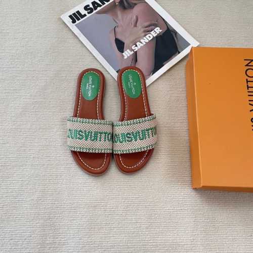 橙子出厂价p louis Vuitton 路易威登 初夏新款 Lv刺绣字母平底拖鞋 休闲凉拖 码数 35-42