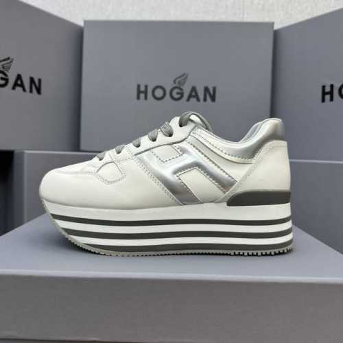hogan 度假系列新款顶级版现货发售 松糕厚底顶级版 都市新潮休闲风 各明星 博主推荐 时尚百搭风格百变！原版楦型 原版大底一比一为你打造 值得推荐！ 鞋面采