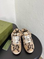 顶级版本Mac80毛毛鞋，女35-40，男39-45