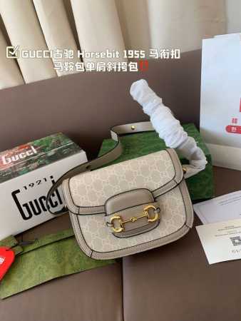 全套礼盒 Size：21*16 Gucci古驰 Horsebit 1955 马衔扣 马鞍包单肩斜挎包 休闲风知性风随意切换 真的是怎么背怎么好看，美翻了 质感真 - 点击图像关闭