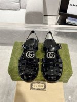 情侣款Gucci 25Ss 春夏最新款 双G果冻凉鞋 专柜购买原版 正品一比一开发 所有细节 材料 全部跟你在专柜买到的都一样 欢迎细节对比 码数:37 44