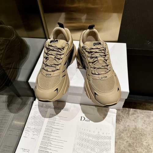 工厂价格 、Dior 系列新品这款 C ' Est Dior 运动鞋彰显醒目而时尚的风范。精心制作，鞋面侧边分别展示 C 和 D 字母尽显格调，细节也增添一丝优
