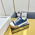 出厂价 Loewe罗意威刺绣大翻帆盖布鞋饼干鞋最近大的热一款鞋，翻刺舌绣Logo设计，超可级爱 时髦精绝对不能过错的必入款，没任有何繁杂装饰，质极感好的Vint