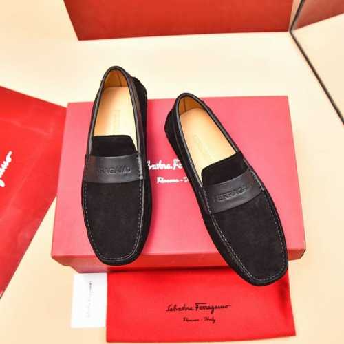 羊里 菲拉格慕Ferragamo2024新款系列鞋面意大利进口小牛皮、原版大底开模。水染绵羊皮内里。每一位成功男士的身份衬托，上脚大气稳重高端定制专柜原版复刻
