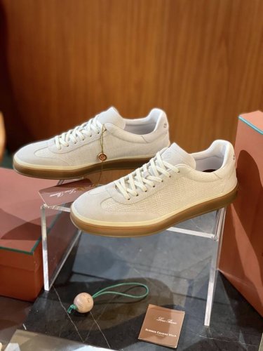 Lp Tennis Walk 男士德训运动鞋 size 39~44 38.45定制 这款网球鞋采用优质材料打造低帮廓形 专为全年穿着而设计 焦糖色杯型外底呈现别