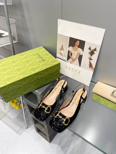 工厂p价 Gucci 早春新款马衔扣粗跟单鞋复古方头粗跟设计 上脚超好看 单鞋款后空凉鞋款鞋面采用原版小牛皮内里采用进口羊皮里 跟高:25Cm原版包装 码数 3