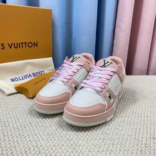 LV-Trainer路易-威登 PK市场一切版本 情侣款 走秀新款 篮球板鞋 代购品质 原版1：1开发复刻！！上脚非常舒适 做工精细 鞋面由意大利进口小牛皮拼接