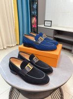 出厂价p Tods 牛皮内里托德斯 休闲皮鞋新款男士首选品牌款式新颖时尚独特潮流迎合各种场合不失优雅气质高端大气材料:牛皮压花进口真皮内里防滑耐磨大底码数38-