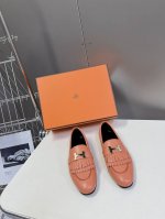 Hermes 爱马仕经典热卖代购级乐福鞋 穆勒单鞋 海外代购买手货源，纯原定制 韩国客过毒验收 1一级定制胎牛皮面料，马克缝线 纯手工滚边 2混种羊皮内里 垫脚