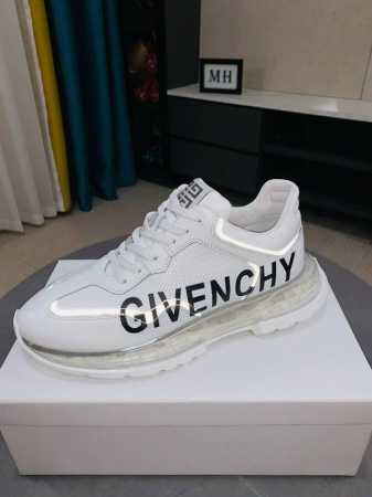 出厂价 Givenchy 纪梵希 高端版本 专柜同步发售鞋面 意大利进口品牌Logo印花布匹 尽显奢华，羊皮内里加上双层组合，脚感舒适，鞋底 原厂特供气垫Tup - 点击图像关闭