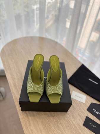 出厂 顶级版本 Saint Lauren* 圣罗兰Ysl 25Ss 春夏全新走秀款满钻高跟鞋凉鞋 唯有Ysl最懂女人心，不接受反驳，超级无敌女人味神器，女人必备 - 点击图像关闭