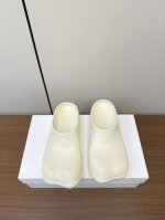 maison Marginal* Mm6马吉拉24Ss新款米奇拖鞋 特价 码数 35-36 10双, 37-38 8双 39-40 9双