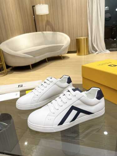 Fendi--无敌版本，顶级品质！面皮：意大利高档丝绸原版皮拼色设计， 内里水染牛皮配进口网布 ,小牛皮成型鞋垫 ,原楦TPU原鞋底 支持验货 码数：39-44