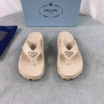 P家最新夹板拖鞋 原版1:1开发 size：35-41