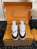 代购级 官网同步盒包装 Louis Vuitton 24ss 驴家的爆款！trainer板鞋，每个人都必须入的款，绝不后悔！ 超级百搭高级！什么衣服都好搭。最主