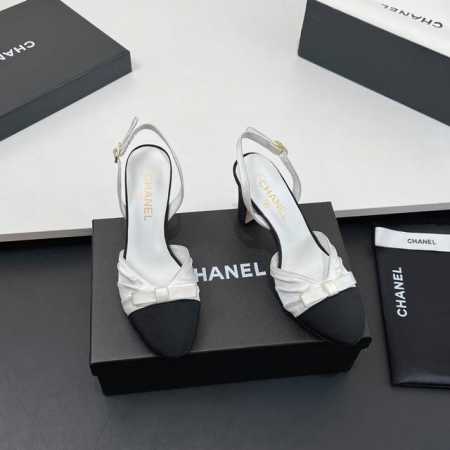 福利价 高品质 Chanel 小香25C粗跟 高跟凉鞋 蝴蝶结凉鞋系列 法式风情 真是美到心尖尖上啦 优雅又浪漫的仙女应该就是这样吧 极简的配色加上绸缎蝴蝶结深 - 点击图像关闭