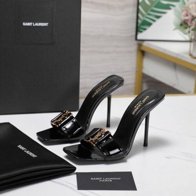 厂价 Saint Lauren*Ysl圣罗兰经典春夏金属字母Logo高跟拖鞋 斩男又斩女的高跟鞋 爱了 不愧是最懂女人的品牌 上新即售空 尤其是侧面线条设计流畅