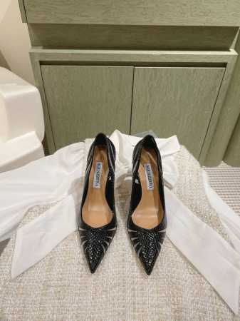 Aquazzur* 菠萝早春专柜新品仙女时装鞋系列，大量上新同步官网全系列均可定制龙年主打一个火爆，全网各大网红纷纷开秀，绝美的穿搭系列！ ★★★★★ 鞋面 蛇 - 点击图像关闭