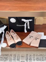 袜子25Chane※ 小香家24c新品new松紧一字带芭蕾平底鞋 代购级别！喜欢小香不需要理由 因为理由都隐藏在它迷人的设计里 软萌的玛丽珍 极为柔和的舒适性