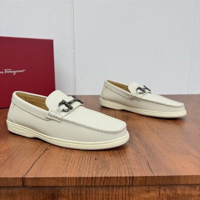工厂P价 Ferragam菲拉格慕新款男士驾车鞋，一脚蹬百搭软皮乐福鞋清凉来袭！面料采用全进口牛皮，看得见的质感，重工车线，内里本染小牛皮，标配Logo牛皮垫脚