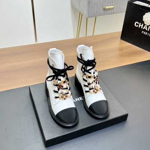 5cm跟高正确版本 CHANEL 香奈儿2024秋冬珍珠五金系带单鞋。军靴、短靴 马丁靴 认准我家细节实拍 官网同步正确大底、正确跟高5cm 注意区分普通版 市
