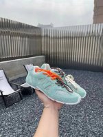 绿色 P350 Miumiu X New Balance 联名款Nb运动鞋女码 Miu Miu 缪缪大秀上爆出的这双与New Balance 新百伦联名款运动
