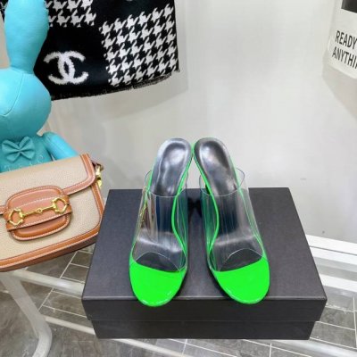 这款主打无标，可以做有标，可以提供直播淘宝卖的一款胶片Opyum sandals 凉鞋，它和经典的 Opyum heels 鞋款类似，YSL字母 Logo 鞋跟