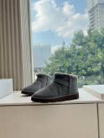所见即所得G1991代购级别Brunello Cucinelli 24ss 冬季新款 雪地靴 羊羔毛包子靴 BC有着原汁原味意大利奢侈审美DNA，以及对女性的深