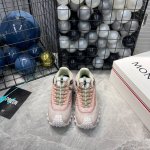 出厂 新款 Moncler盟可睐 蒙口 Trailgrip Lite2 GTX减震轻质户外越野运动鞋 王一博同款 功能：具有舒适防滑性能，采用皮革和科技面料制成