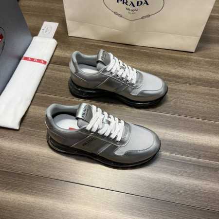 出厂价 -Prada 经典原单版本 普拉达：顶级代购男士最新专柜同步发售，意大利进口优质原版：品牌丝绸小牛皮 鞋身 鞋舌-压印品牌logo 品牌高丝光帆布布匹： - 点击图像关闭