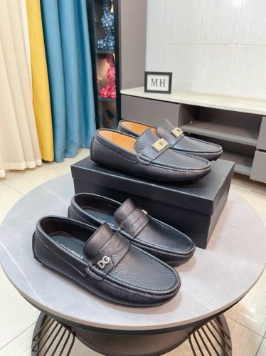 出厂价P Dolce&Gabbana杜嘉班纳 Dg新款男士时尚休闲套脚鞋豆豆鞋官网原版1:1开模，原单品质做工精细，高端奢华头层采用进口意大利牛皮头层羊皮内里橡