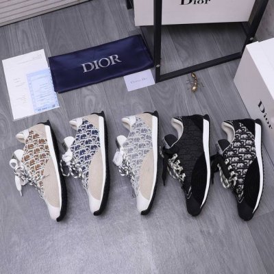 商品商标 Dior 迪奥 休闲鞋 正码码数: 38-44 45.46定做不退换 商品材料 精选牛皮拼接织布鞋面 网内里 原版大底