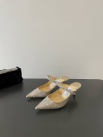jimmy Choo 最高品质 最新经典钻石链条 格力特重工艺水晶半拖鞋单鞋 同步专柜 主打精致 舒适度休闲 甜美 无解风都轻松满足 Blingbling 迎面
