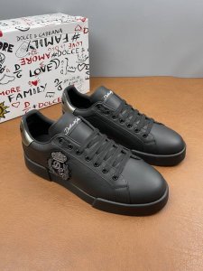 dg高端精品男士休闲运动鞋！进口原版牛皮，鞋身5D打印装饰，工艺精湛独特，时尚潮流，精致奢华，超A级别！版型对比专柜正品，丝毫不差！Size:39-44 45.