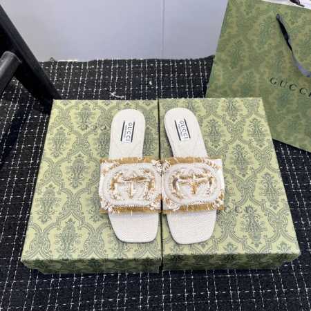 橙子出厂价p gucci 古驰 春夏新款 流苏平底拖鞋 休闲凉拖 日常休闲款非常好看又百搭的一款产品 多个颜色选择 看着都喜欢流苏版本设计 为每一个女神们都负责 - 点击图像关闭