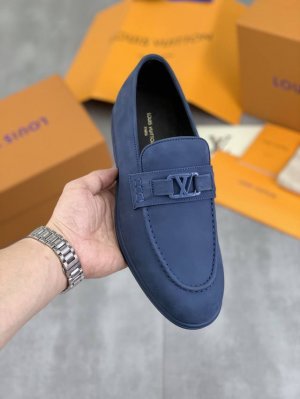 出厂价pp 实价 顶级版本 Louis Vuitton 水染牛里 原单 新款Lv路易威登 * 顶级版本 Lv经典皮鞋！选用进口原版磨砂小牛皮 原版高端橡胶大底！