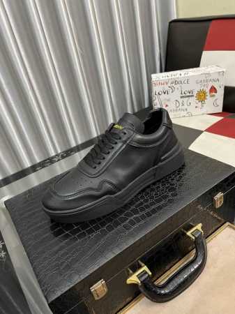 调工厂P价 男装男鞋 运动原单 Dg～ 情侣装休闲鞋 2025Z柜同步发售 码数:35-46，鞋面选用多材质拼接真皮内里，舒适透气，鞋底：原版舒适耐磨大底，实物 - 点击图像关闭