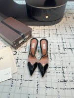 顶级版本新款最新爆品小红书火推Alaia High Love爱心细跟凉拖系列！ “Designerofdesigners”更影响着很多人的风格！这些Alaia的