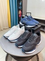 出厂价P 阿玛尼Armani 爆卖款官网全球首发男款男鞋高端品牌：鞋面采用进口飞织进口羊皮内里，专供防滑耐磨大底。打造时尚个性衬托你的与众不同！潮男必备经典款。